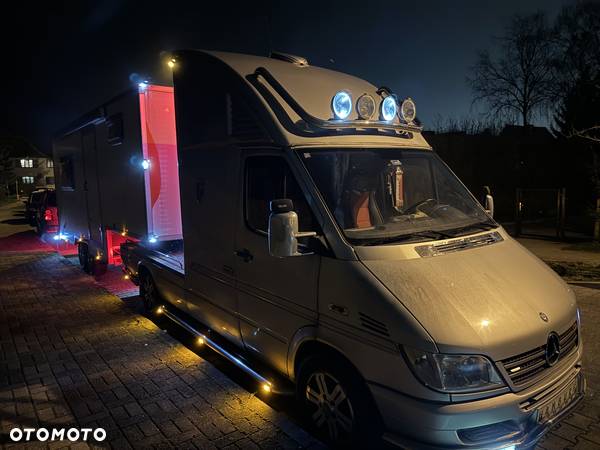 Mercedes-Benz Sprinter - 39