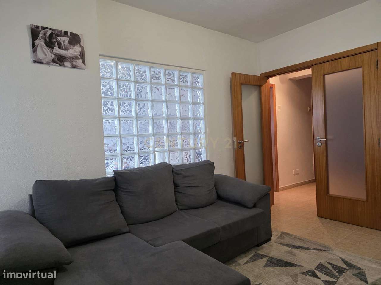 Apartamento T3 em Monte Abraão com bons acessos e proximidade a Lisboa-7