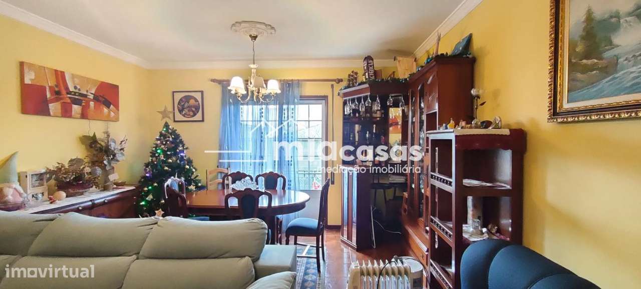 APARTAMENTO T2 - OIÃ-12