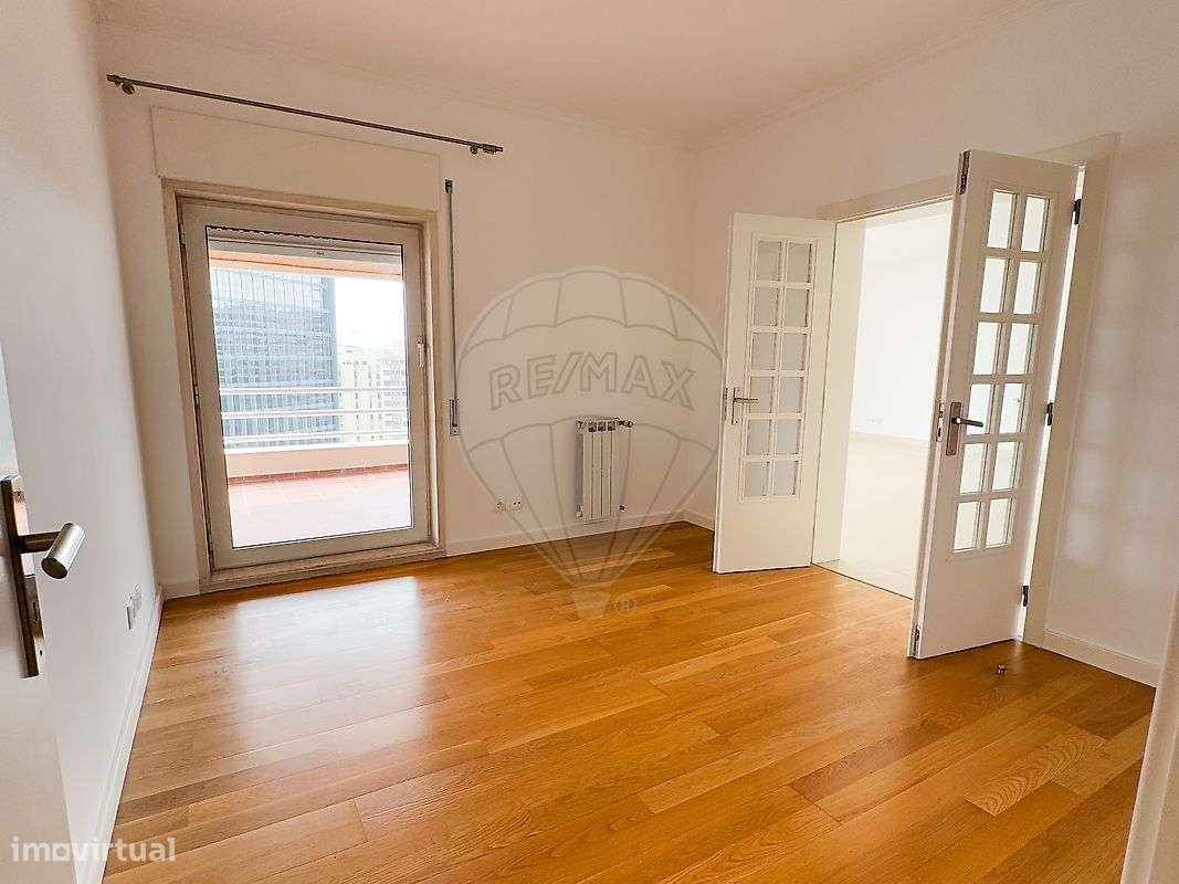 Apartamento T4 para arrendamento - Grande imagem: 5/24