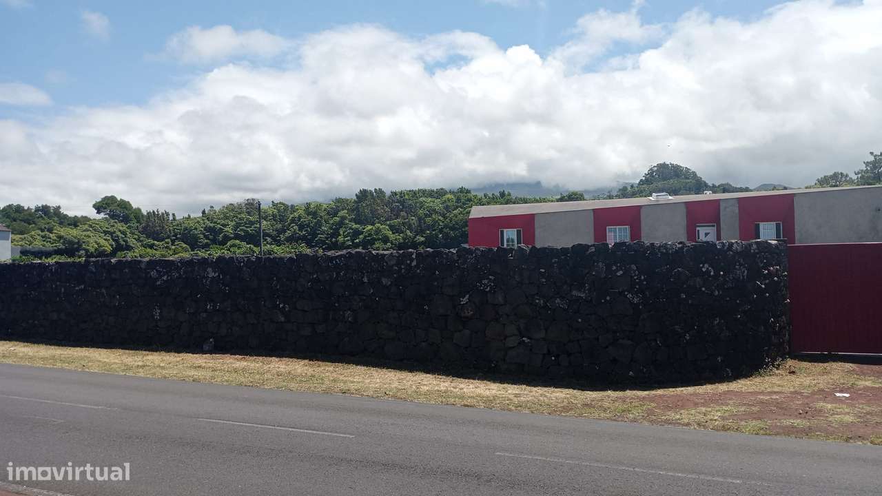 Terreno - Ilha do Pico - Grande imagem: 5/6