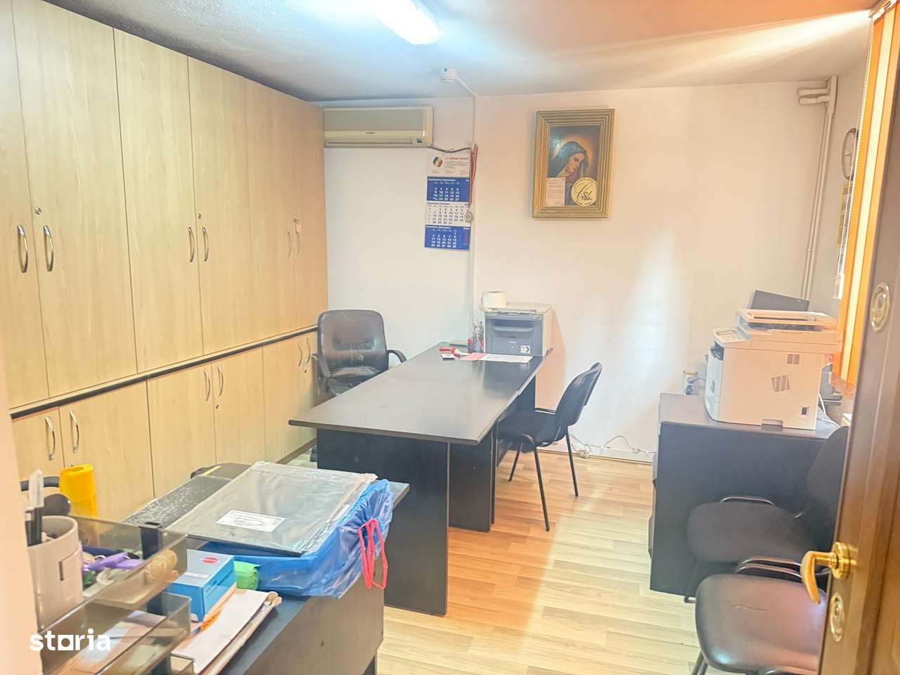 Cladire spatii birouri, P+1, 8 camere+dependinte, Targoviste, micro 5-12