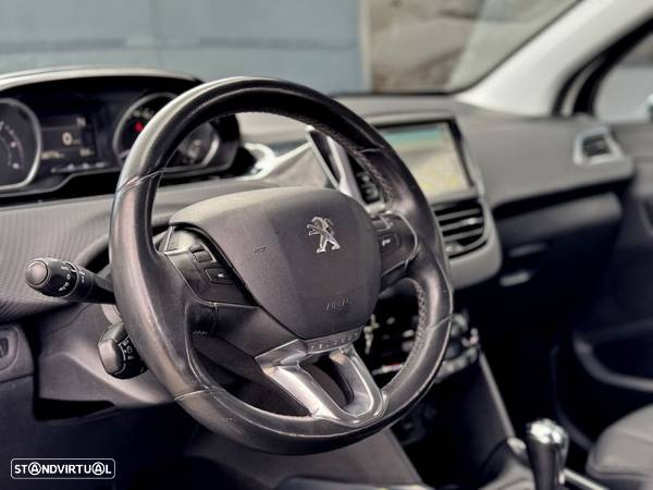 Peugeot 2008 1.6 e-HDi Allure 2-Tronic - 14