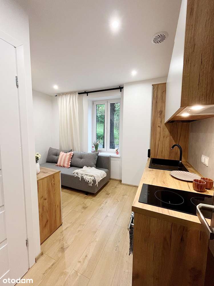 48 m² → podzielone na 3 niezależne pokoje premium z łazienkami-9