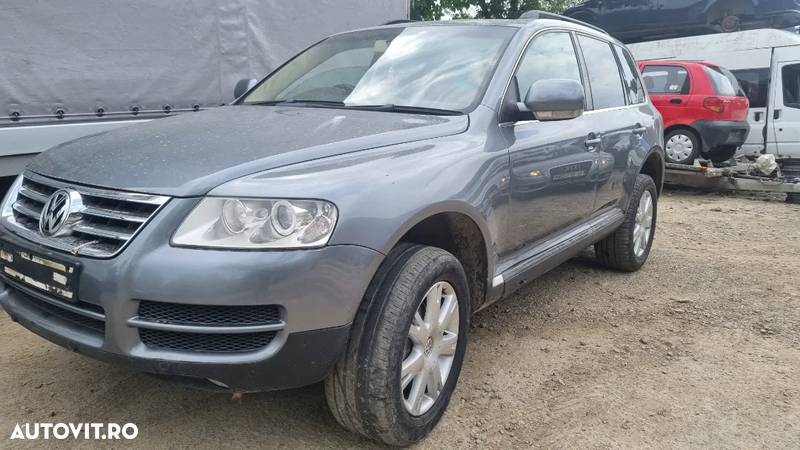 Dezmembram Vw Touareg 7L 2006 - 1