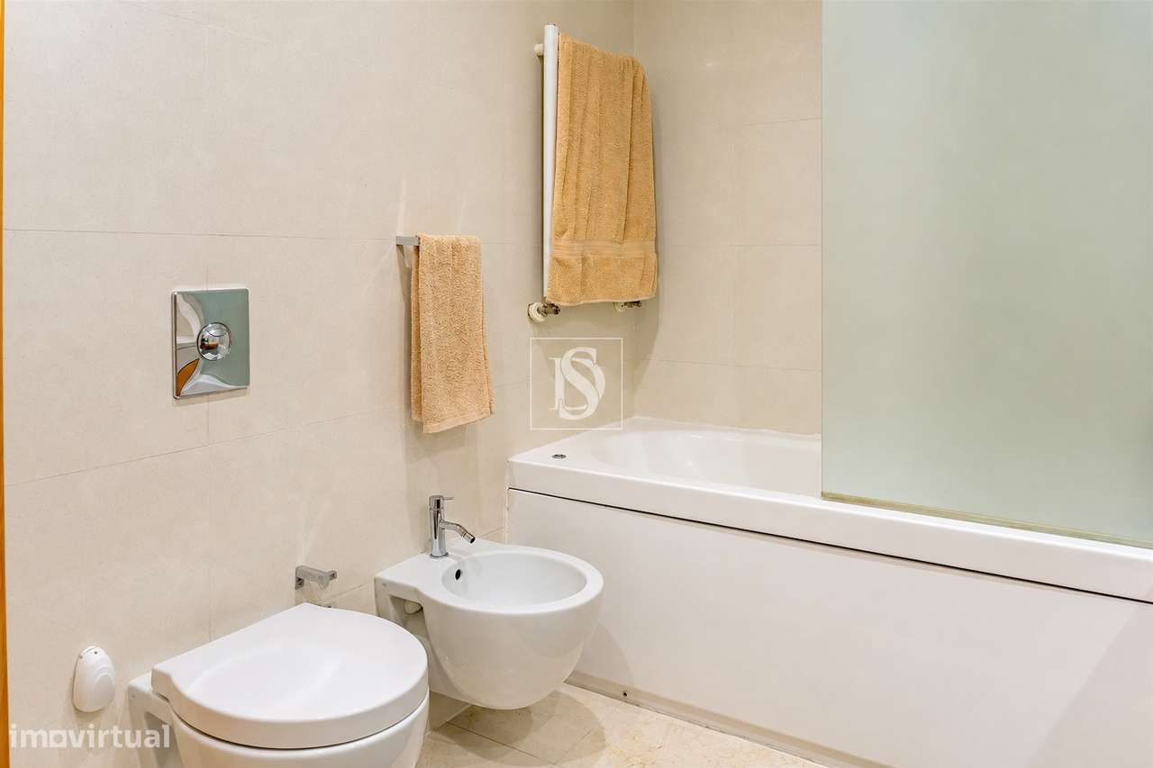 Apartamento T2+1 em Condomínio Fechado | Senhora da Hora, Matosinhos-14