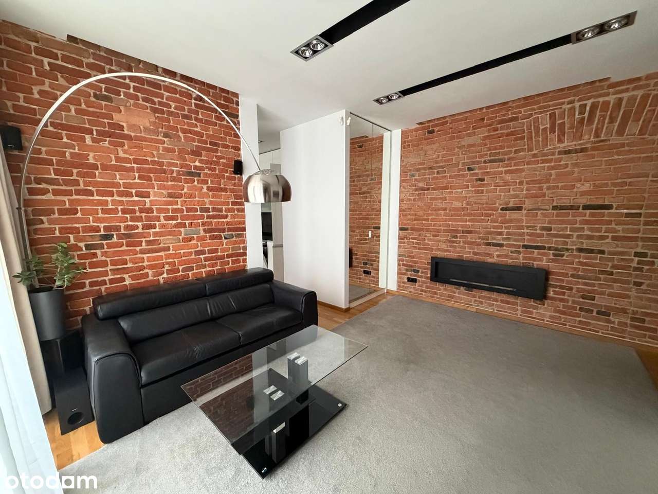Wyjątkowe mieszkanie |54 m²| 3 pokoje | sufit 3m | Metro 6 min