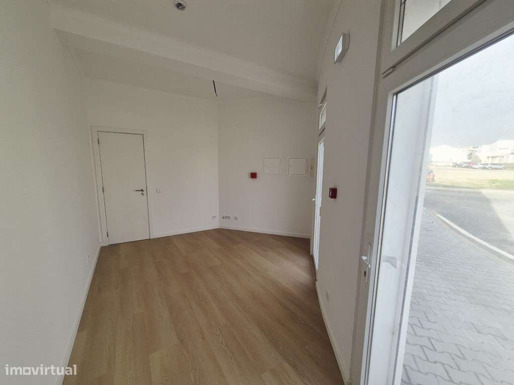 Loja perto da praia de Milfontes - Grande imagem: 4/8