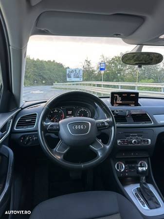 Audi Q3 2.0 TDI quattro S tronic - 5