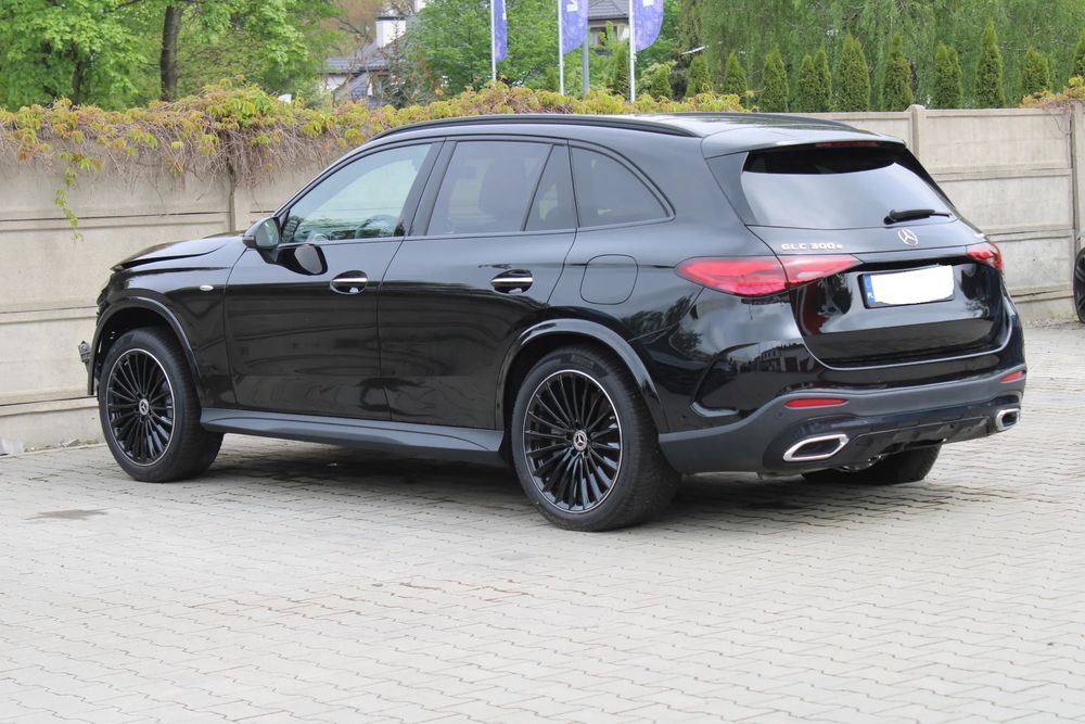 Mercedes-Benz GLC II 300 e PHEV 4-Matic AMG Line 2025