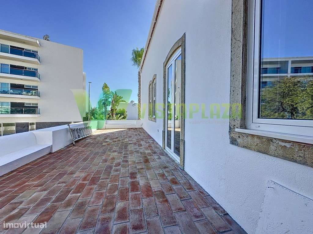 Moradia Geminada T2+2 Remodelada com Garagem, Espaço Exterior e Exc...-19