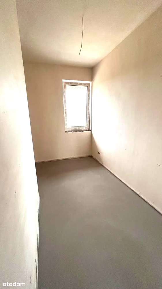 Gotowe mieszkanie z poddaszem blisko PKP i szkoły w Ostrówku - Pełny obrazek: 4/9