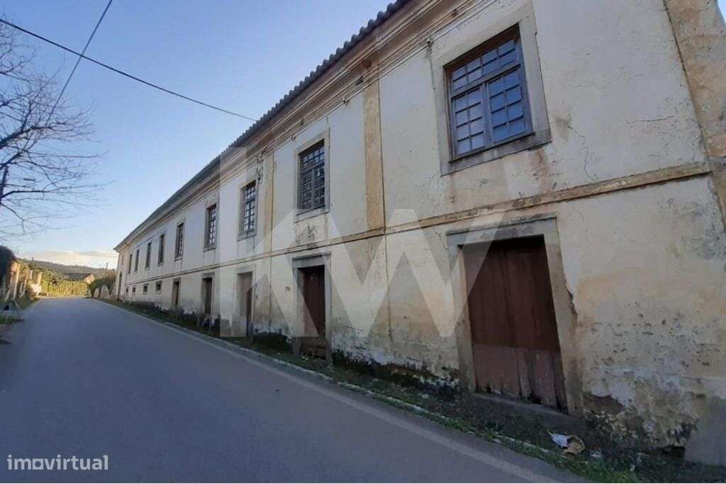 Quinta histórica com uma ampla área de construção em Pias, Ferreira do - Grande imagem: 5/40