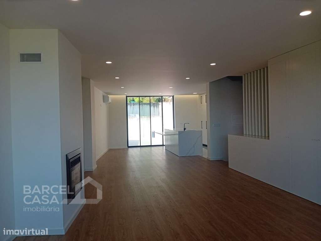 Exclusividade e Requinte com Vista Sobre o Rio Cávado em Barcelinhos-6