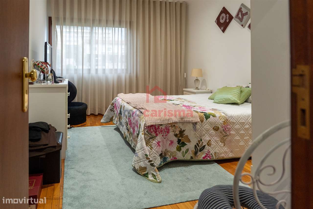 Apartamento T3 no centro de Vila das Aves, Santo Tirso-19