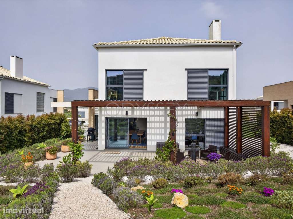 Moradia Isolada T4 Venda Sintra-33