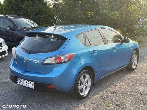 Mazda 3 1.6 Sport Active - 11