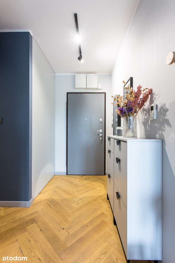 widok na rzekę | centrum miasta | zadbana zieleń-9