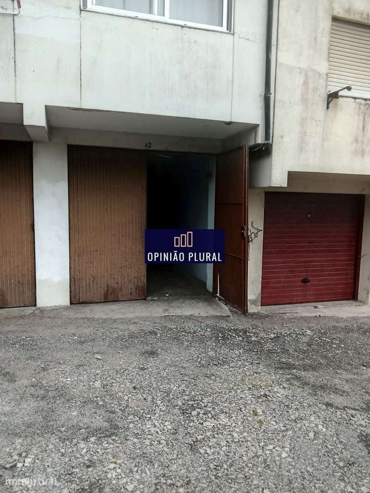Apartamento T3+1 com Vista Deslumbrante para o Rio Douro-17