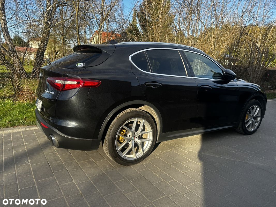 Alfa Romeo Stelvio 2.0 Turbo First Edition Q4 - 3