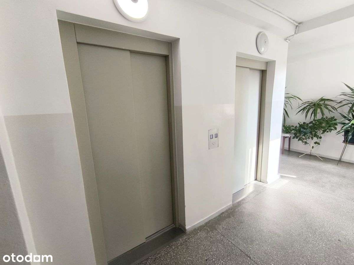 Balkon| Winda| Piwnica| po remoncie-15