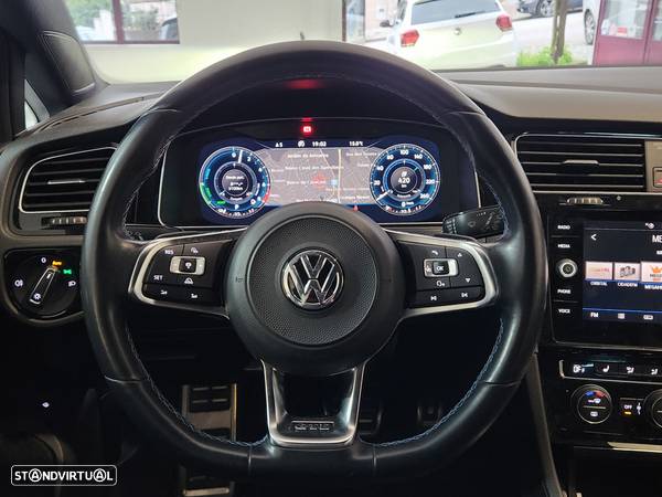 VW Golf 1.4 GTE Plug-in - 12