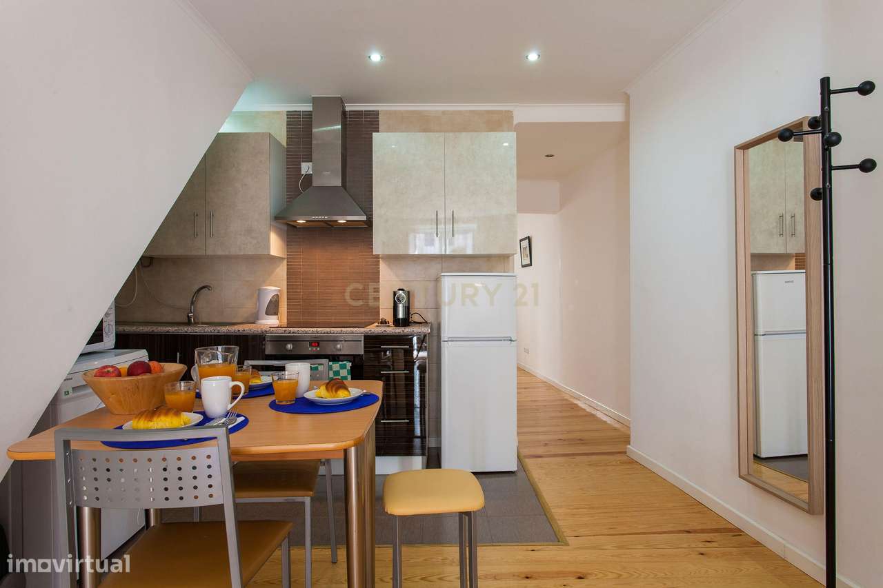 T1 mobilado na Rua de Santo Antônio dos Capuchos - Grande imagem: 5/19