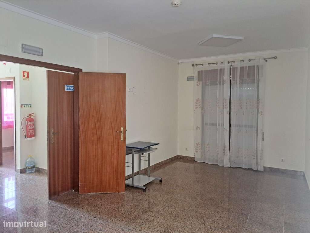 Moradia - Unifamiliar - Grande imagem: 5/25