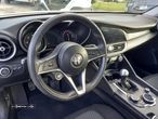 Alfa Romeo Giulia 2.2 D Super - 15