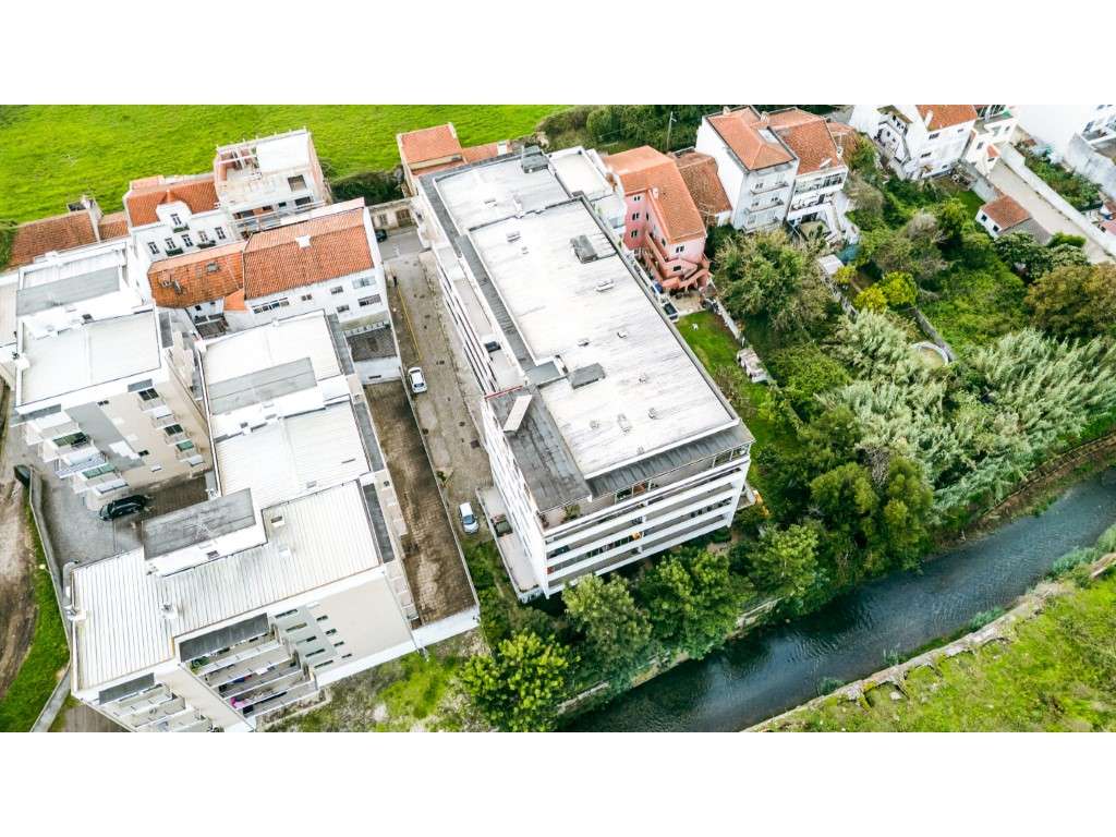 Apartamento T3 no Centro Histórico de Alcobaça-39