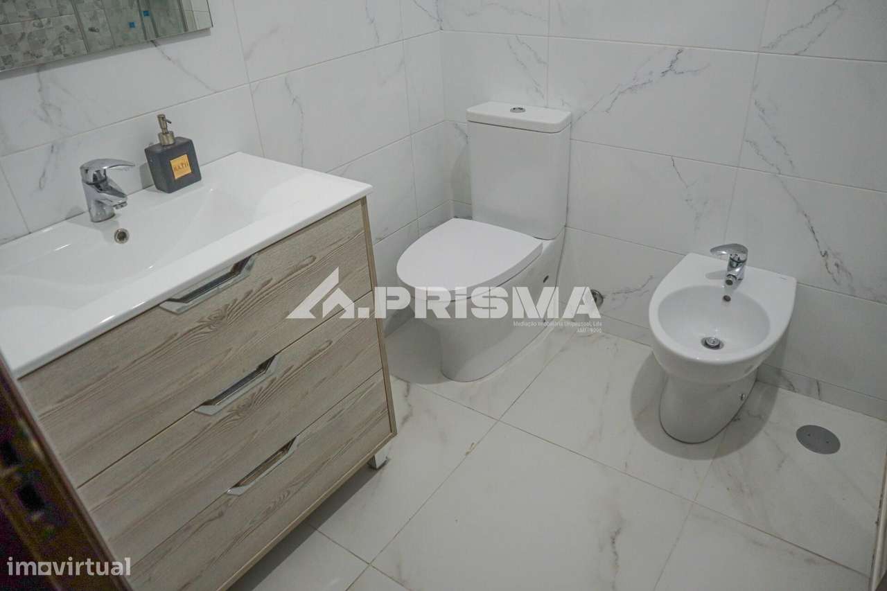 Apartamento T3 com garagem para venda em Castelo Branco-22