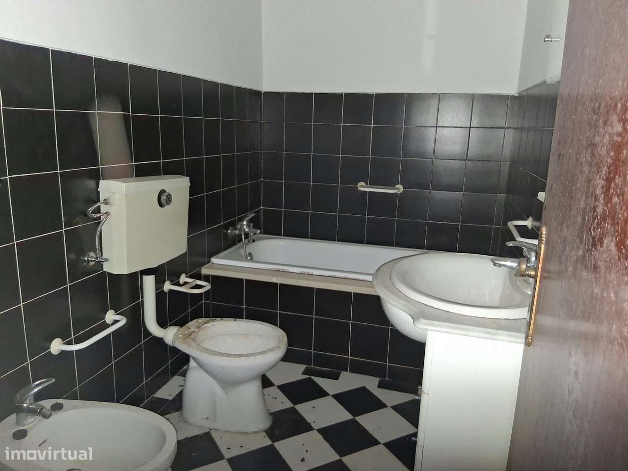 Moradia com Garagem e Terreno | Palheira – Assafarge, Coimbra-4