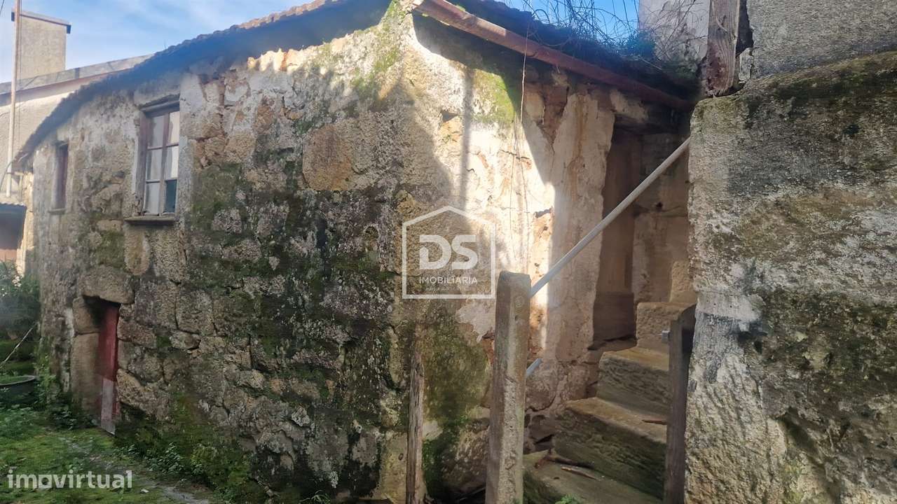 Moradia T2 Venda em Santiago de Piães,Cinfães-4