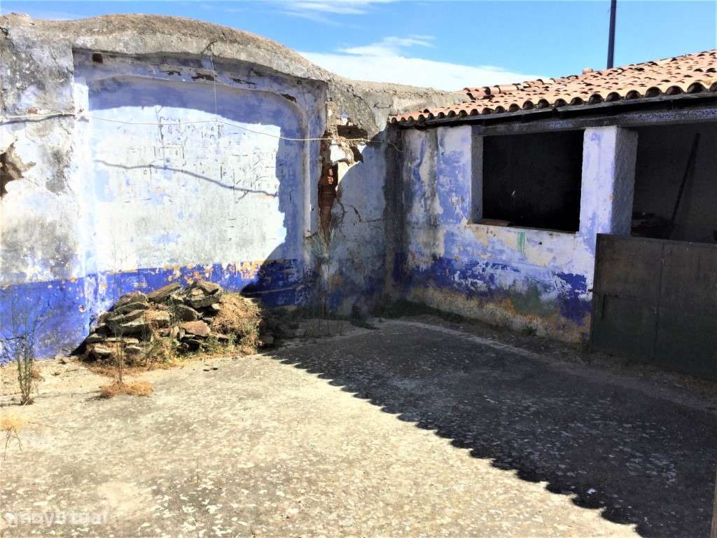 Espaço Comercial que pode ser transformado em Habitação - Grande imagem: 4/10