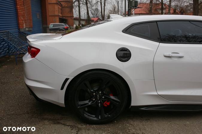 Chevrolet Camaro Coupe 6.2 V8 - 15