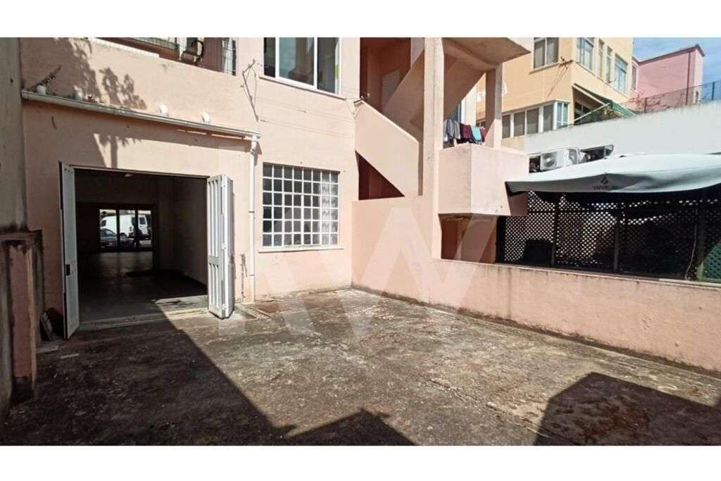 Loja Venda Afonso III 138m2 e Logradouro - Grande imagem: 5/10