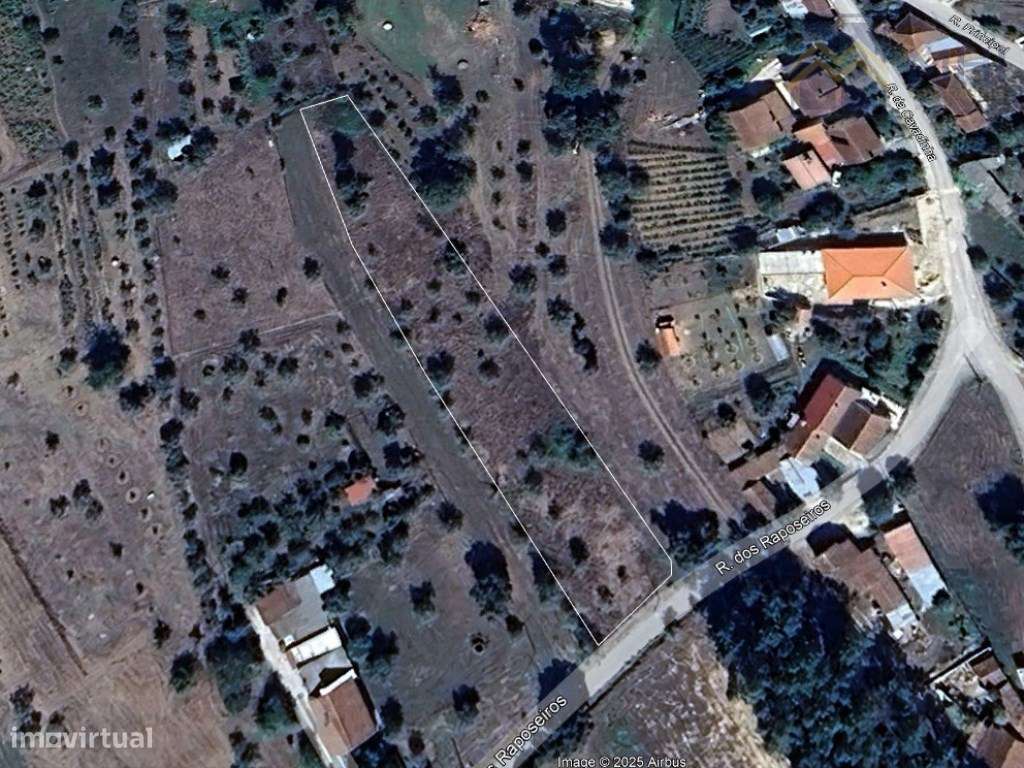 terreno para construção de uma ou 2 moradias - Grande imagem: 2/3