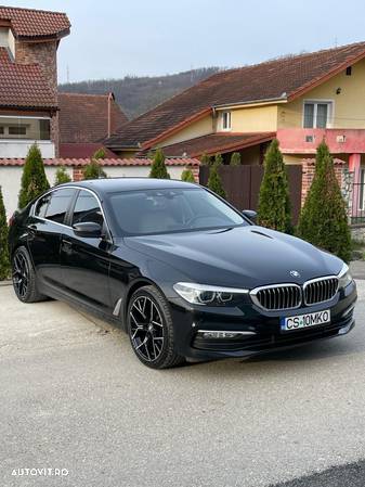 BMW Seria 5 520d xDrive AT - 2