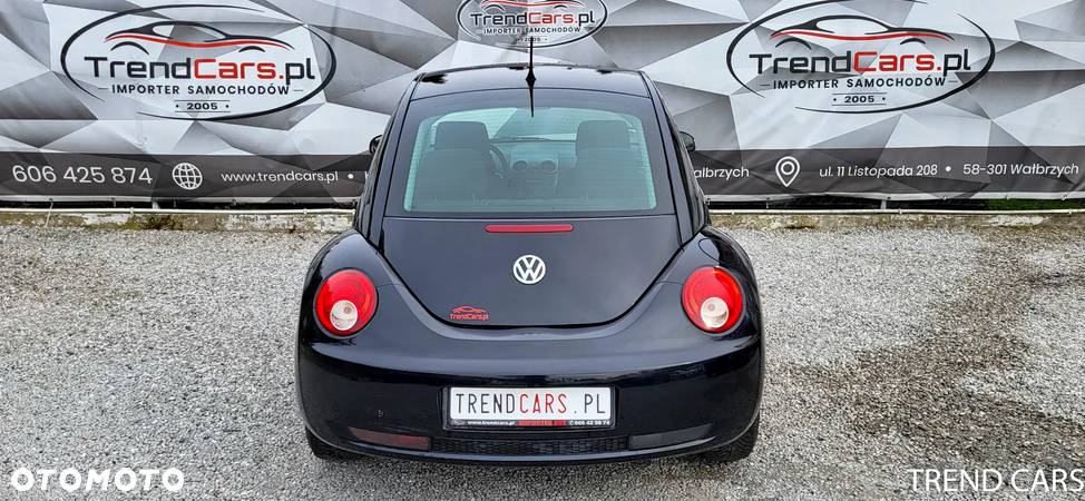 Volkswagen New Beetle 1.6 - 9