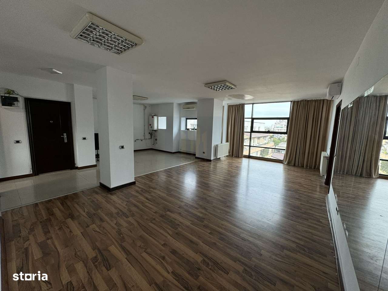 Spatiu de Birouri 130mp de Inchiriat in zona *Unirii* - Imagine principală: 4/20