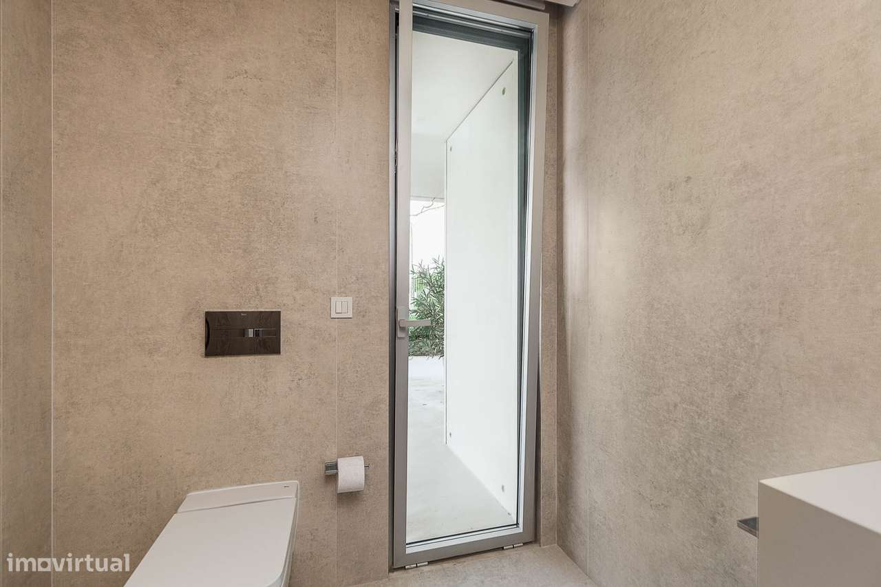 Moradia independente à venda na Rua Coronel Garcez de Lencastre, 404-14