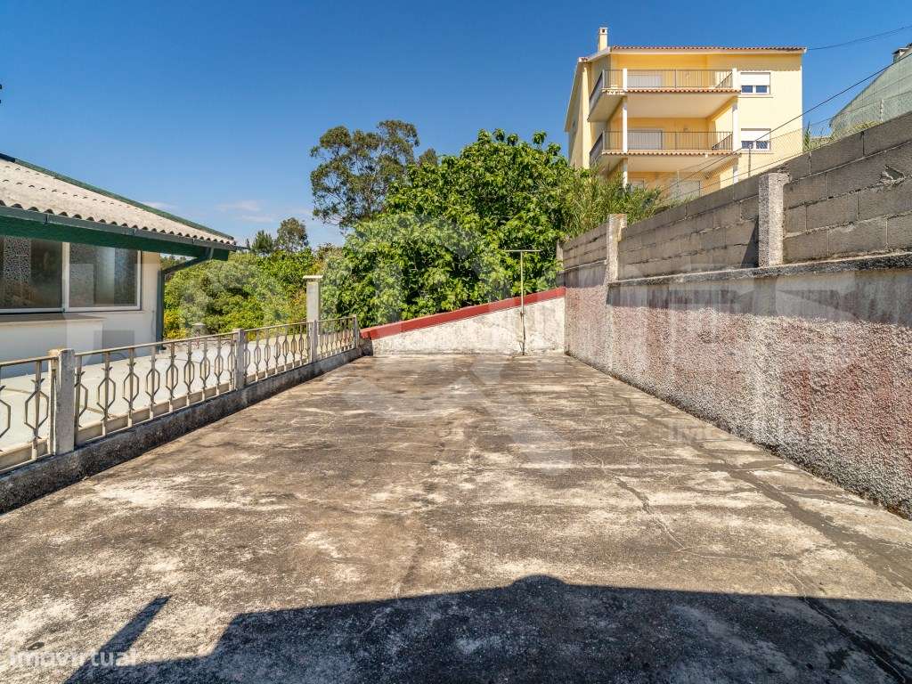 Moradia | Qualidade de Construção | Anexos | Jardim | Garagem | Charme-59