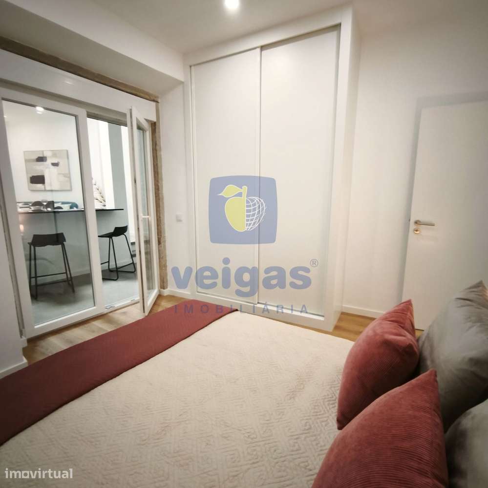 Apartamento renovado com 3 quartos em Benfica, Lisboa-13