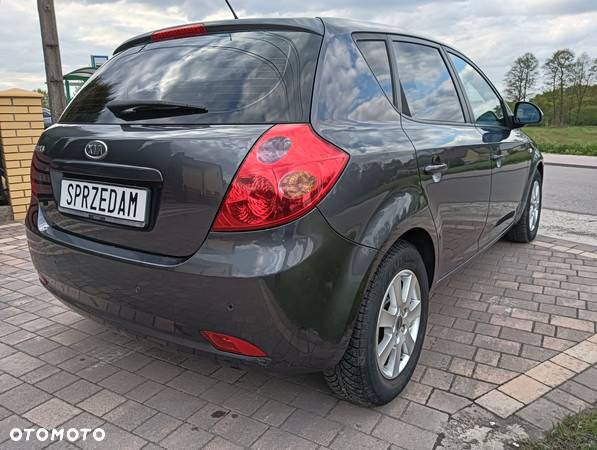 Kia Ceed Cee'd 1.4 Optimum + - 4