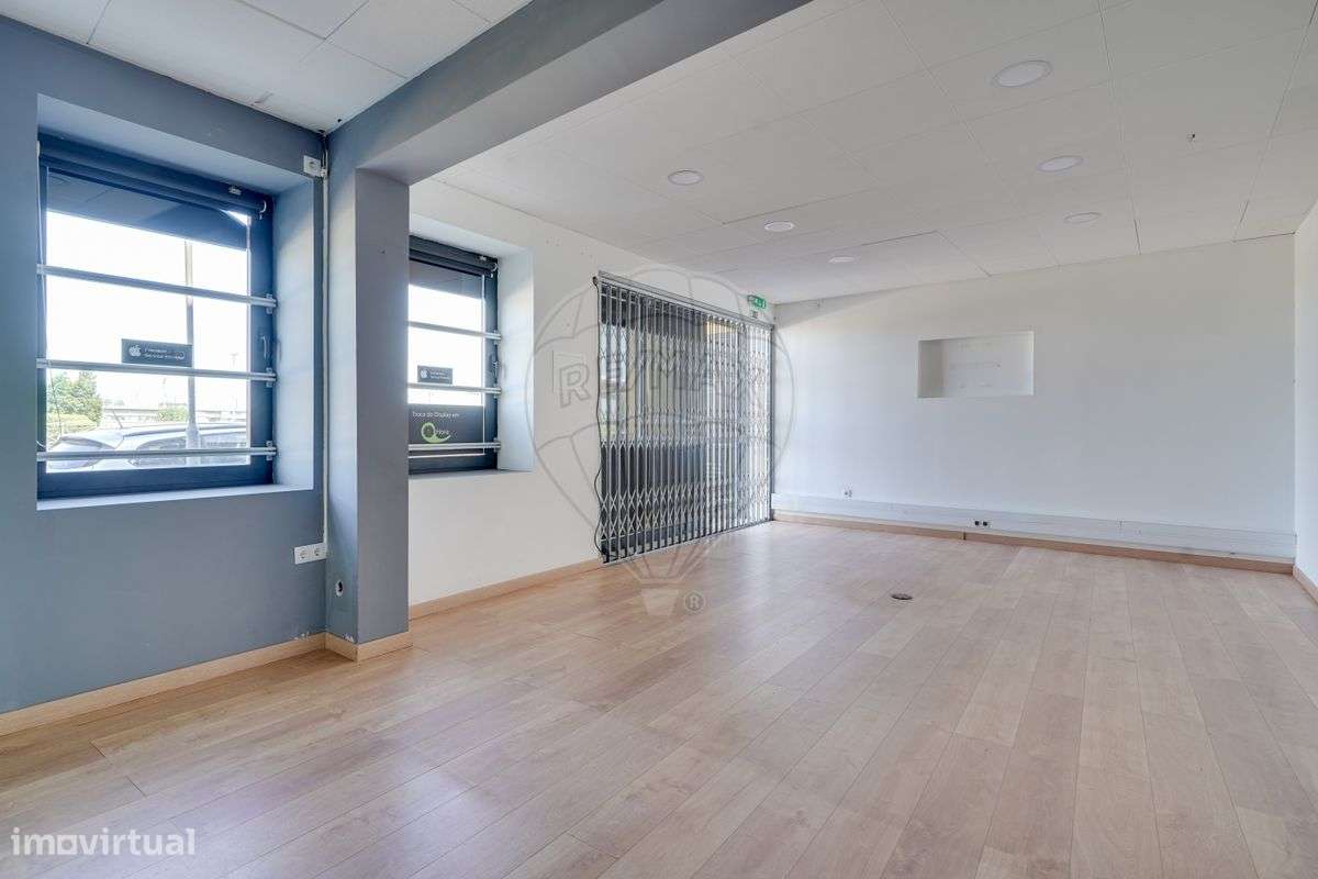 Loja  para arrendamento - Grande imagem: 4/33