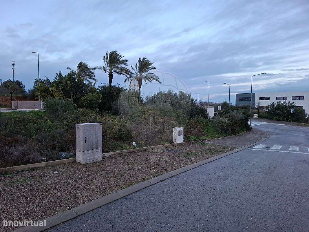 Terreno  para venda - Grande imagem: 2/7