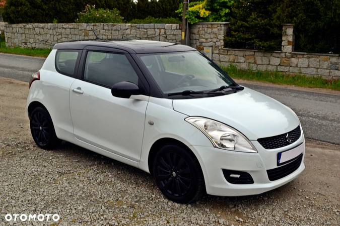 Suzuki Swift 1.2 BlackWhite - 11