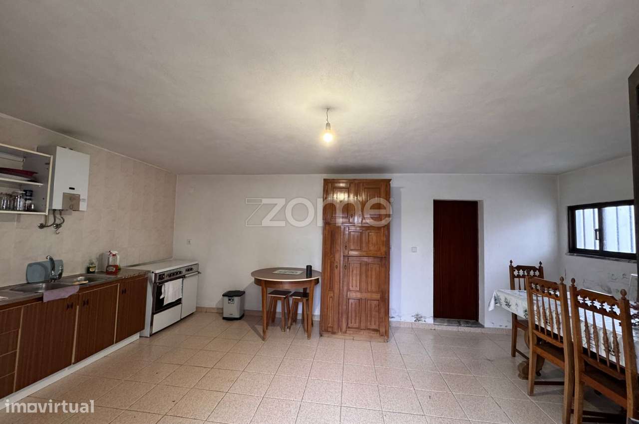 Moradia com Piscina, Quintal e Conforto Total a 8 km de Viseu-23