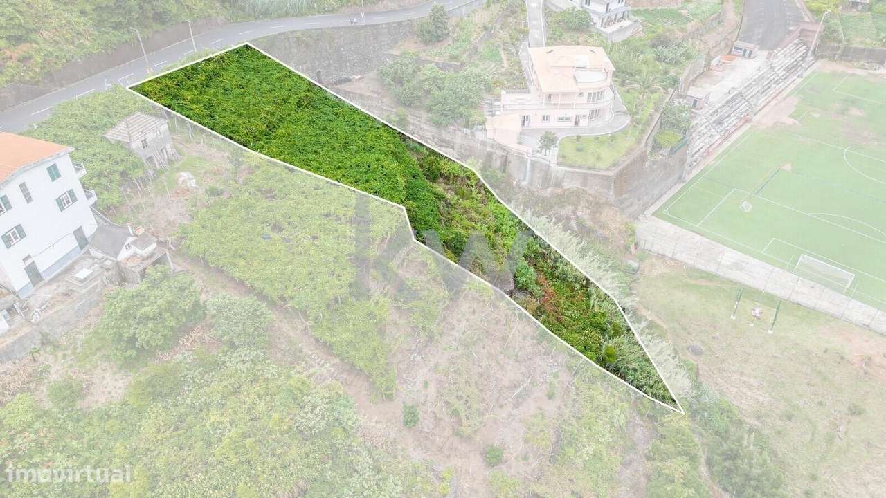 Lote de Terreno com área total de 2,105m2, localizado em zona calma de - Grande imagem: 4/10