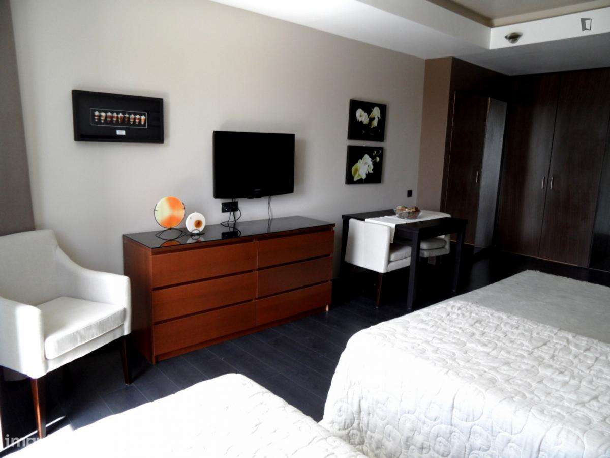 Apartamento com 1 quartos - localizado em Estoril Lisbon - Grande imagem: 2/10